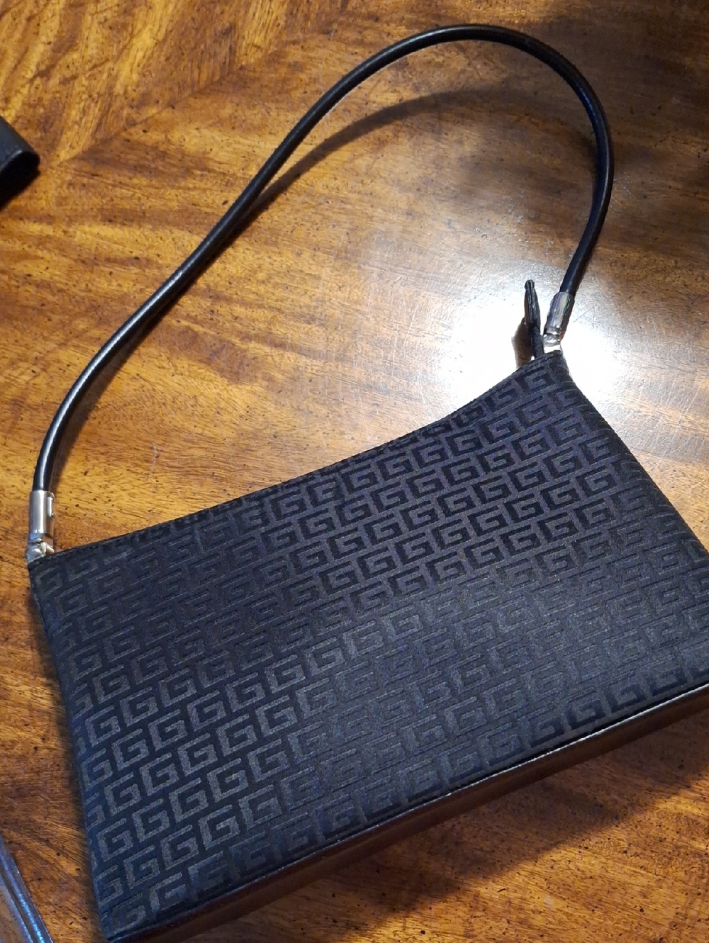 Black G Patterned shoulder bag with Slim Strap